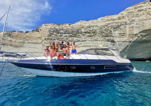 Milos Speed Boat Tour - Kleftiko Pirates Hideout